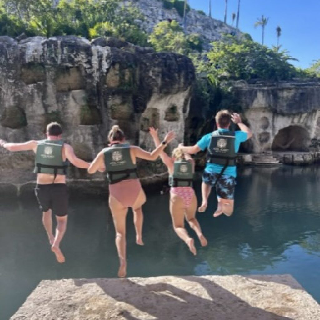 Hotel Xcaret Arte How to Maximize your Vacation ++ Complete Packing